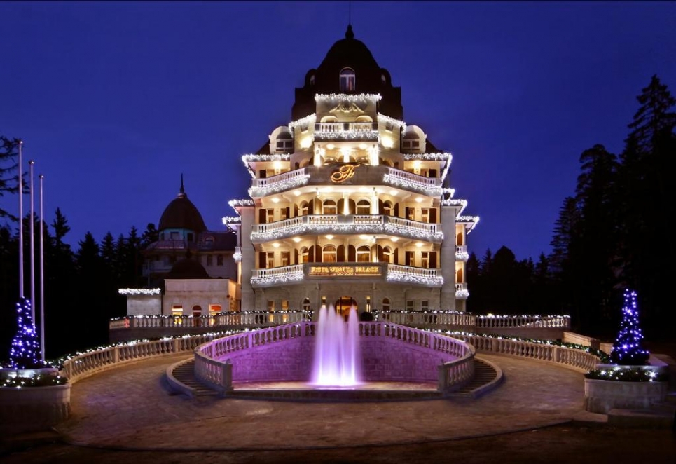 Лагер в 'Festa Winter Palace'
